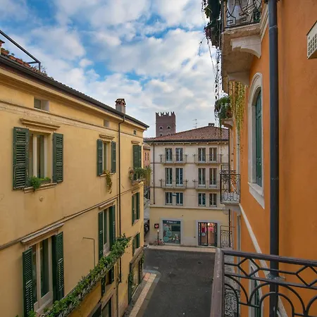 Residenza Impero Rosa Верона